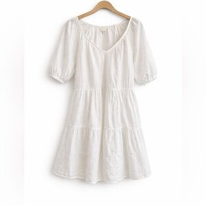Women's White Tiered V-Neck Dress